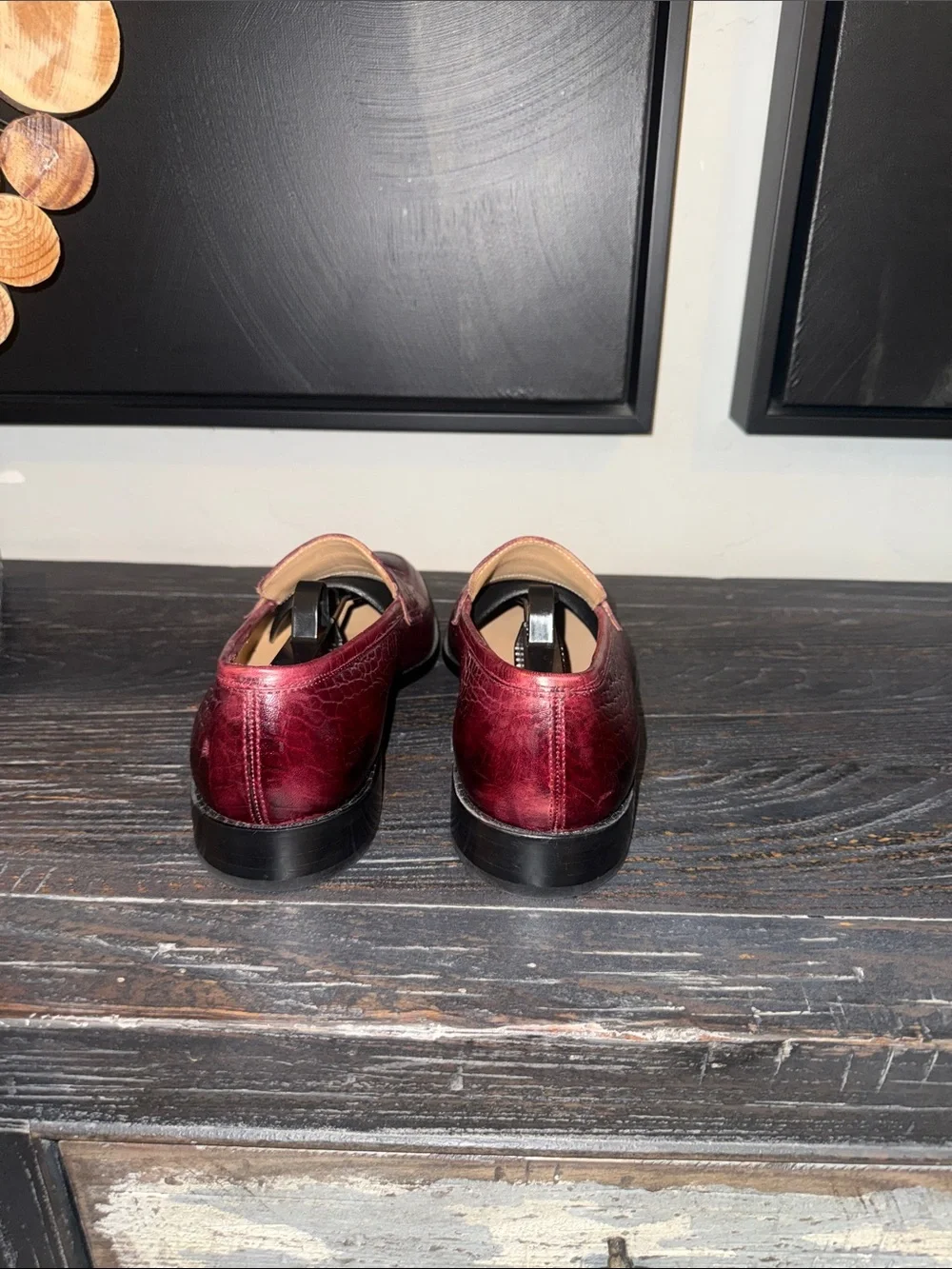 Men's Burgundy Croc-Texture Leather Slip-On Loafers